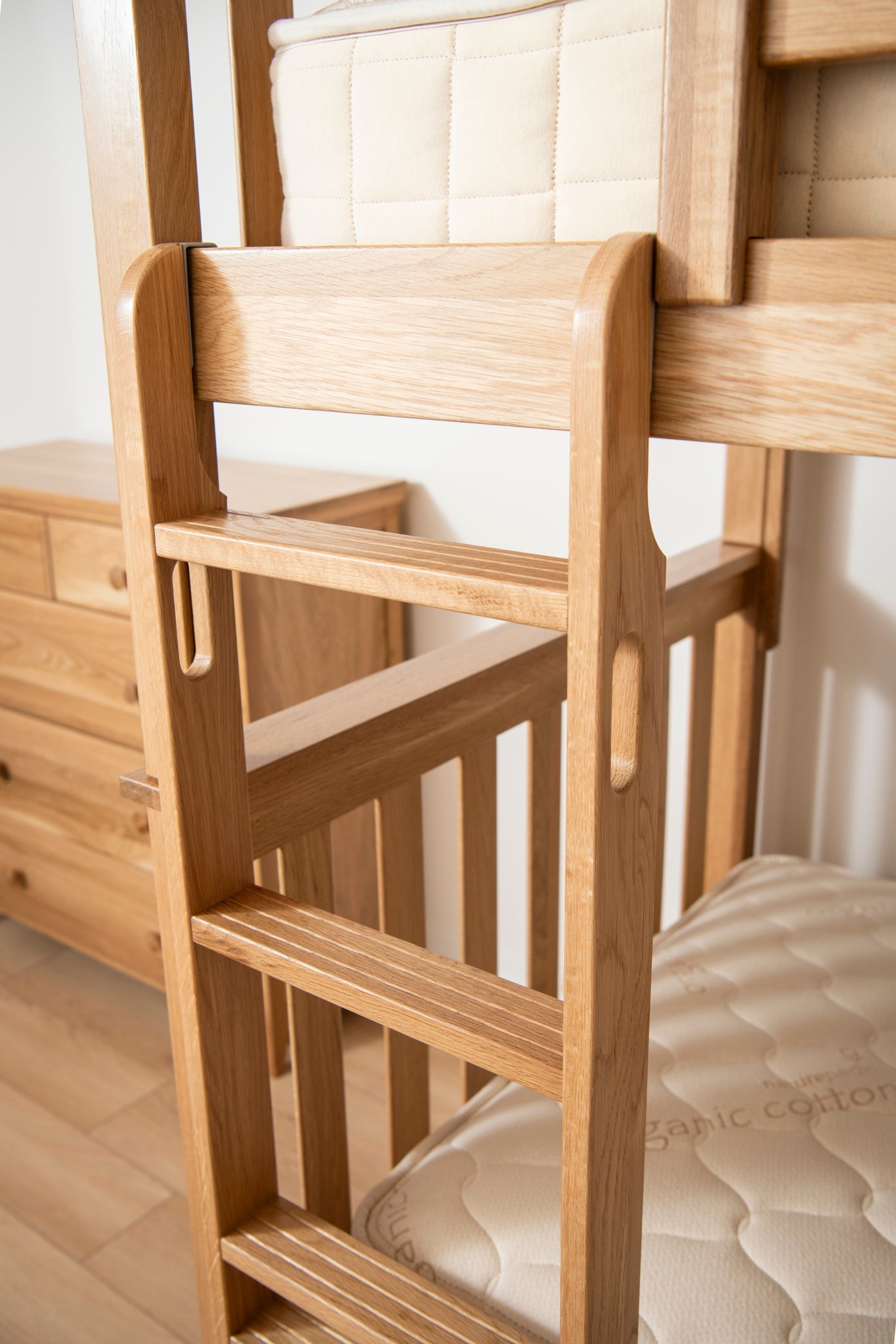 Naturpädisches Savona FSC®-zertifiziertes Eichenkinder-Etagenbett